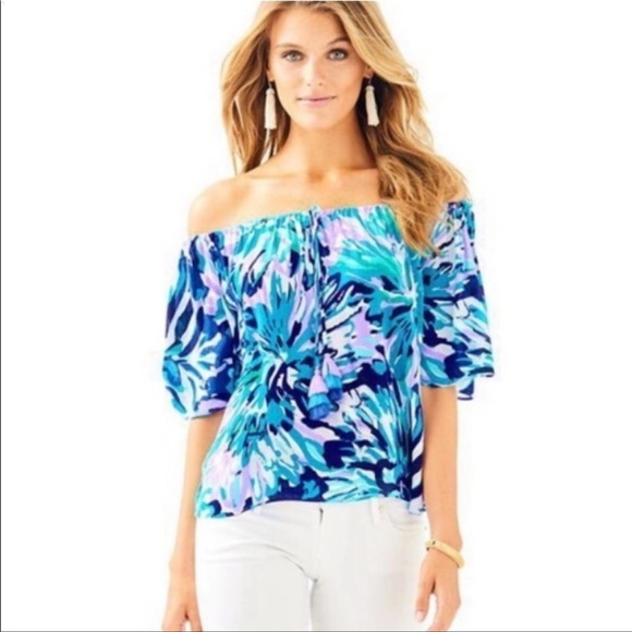 Lilly Pulitzer Tops - Lilly Pulitzer Sain top in Capri Teal-Off Tropic